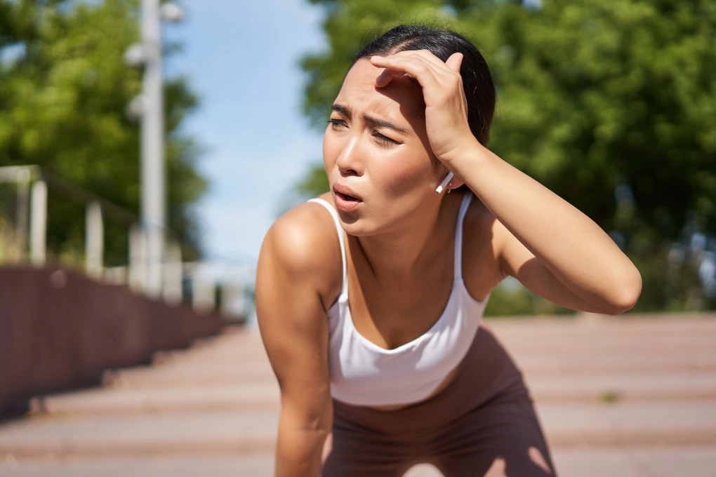 Runner cần làm gì để tránh sốc nhiệt dưới nắng nóng Cần Thơ